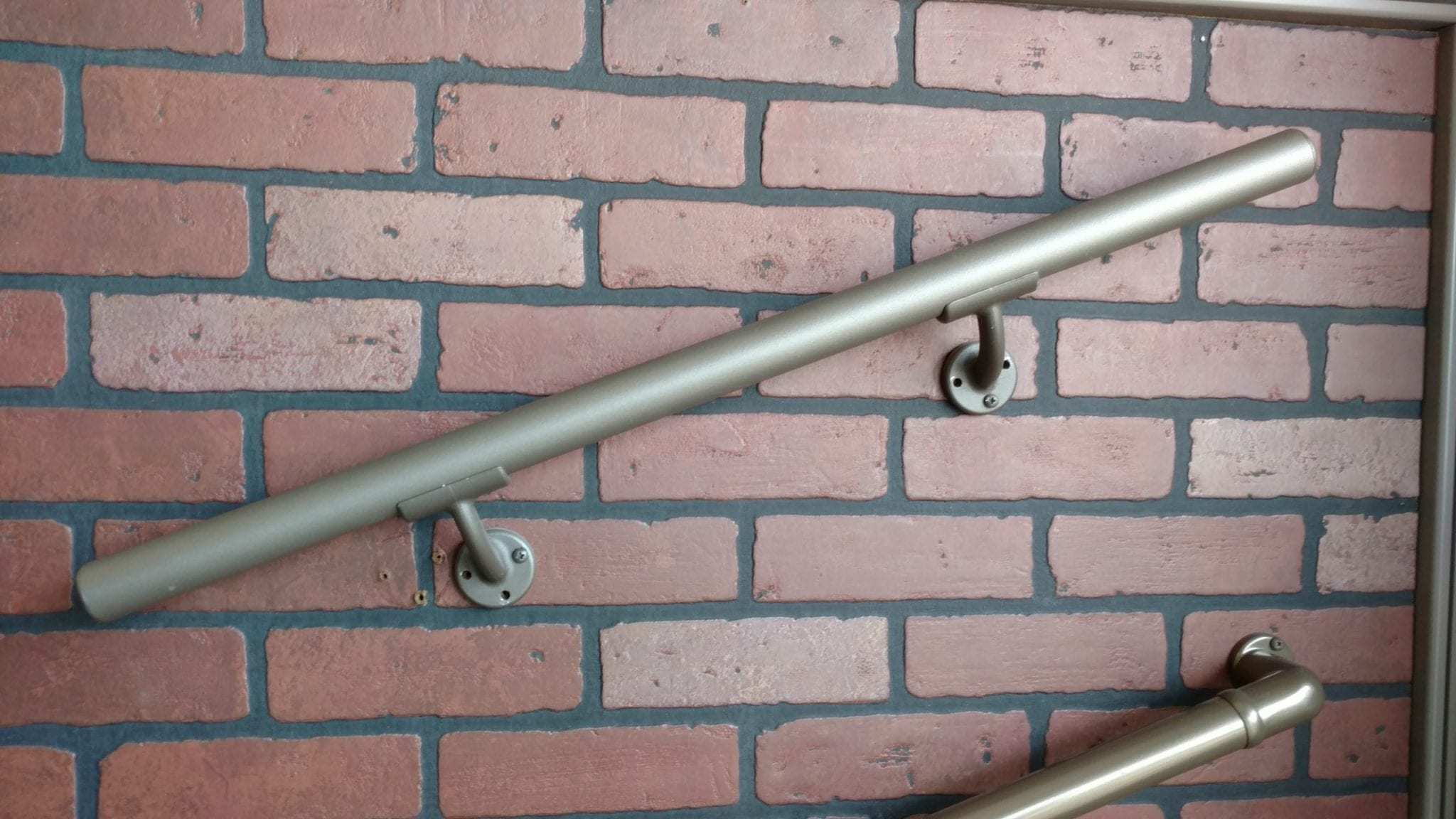 Continuous Handrail from Aluminum Handrail Direct