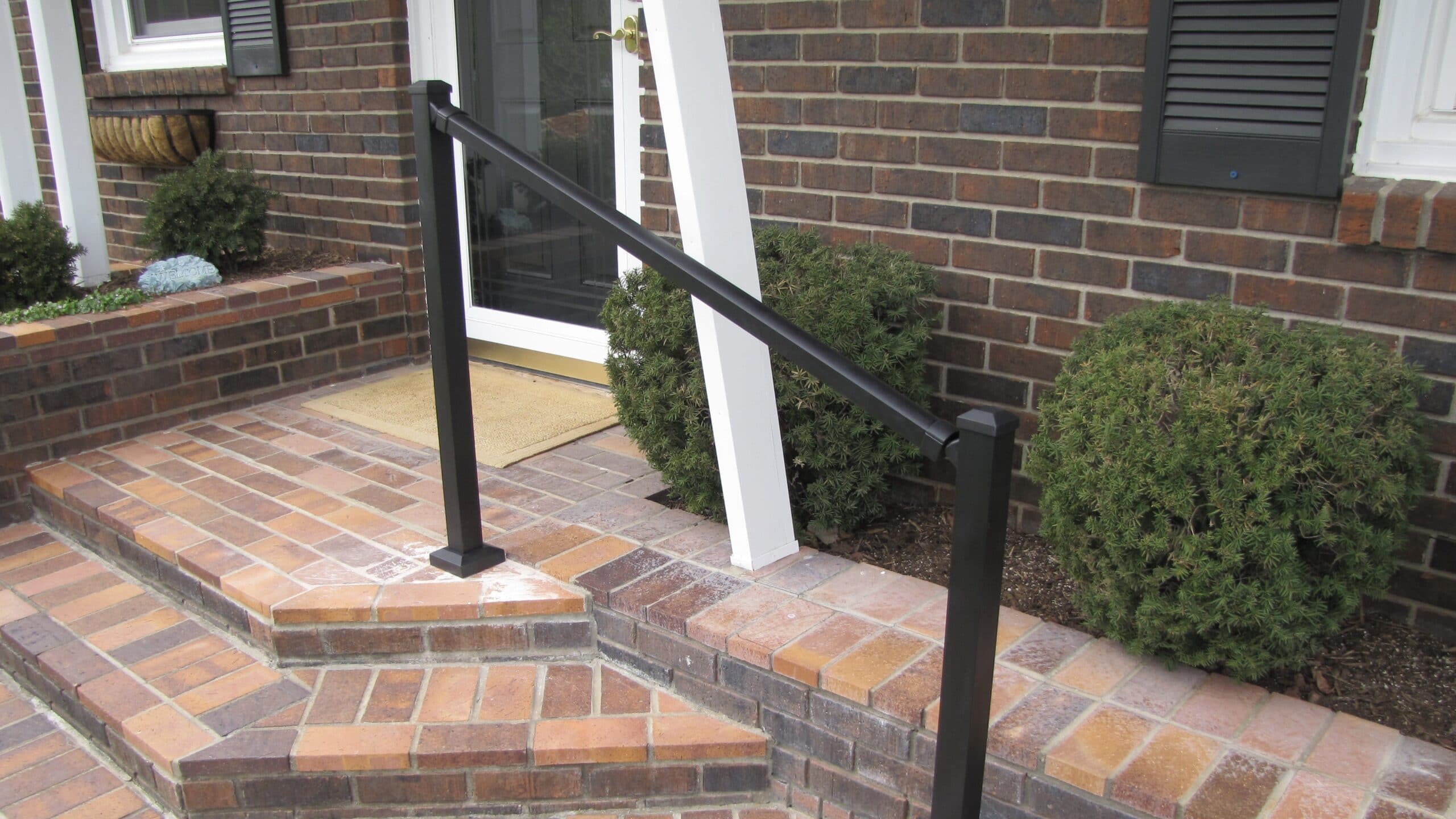 Aluminum Handrail Direct black handrail on home entry steps